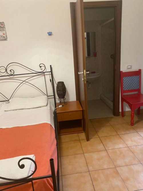 Meltin' Rome Guest House image 8